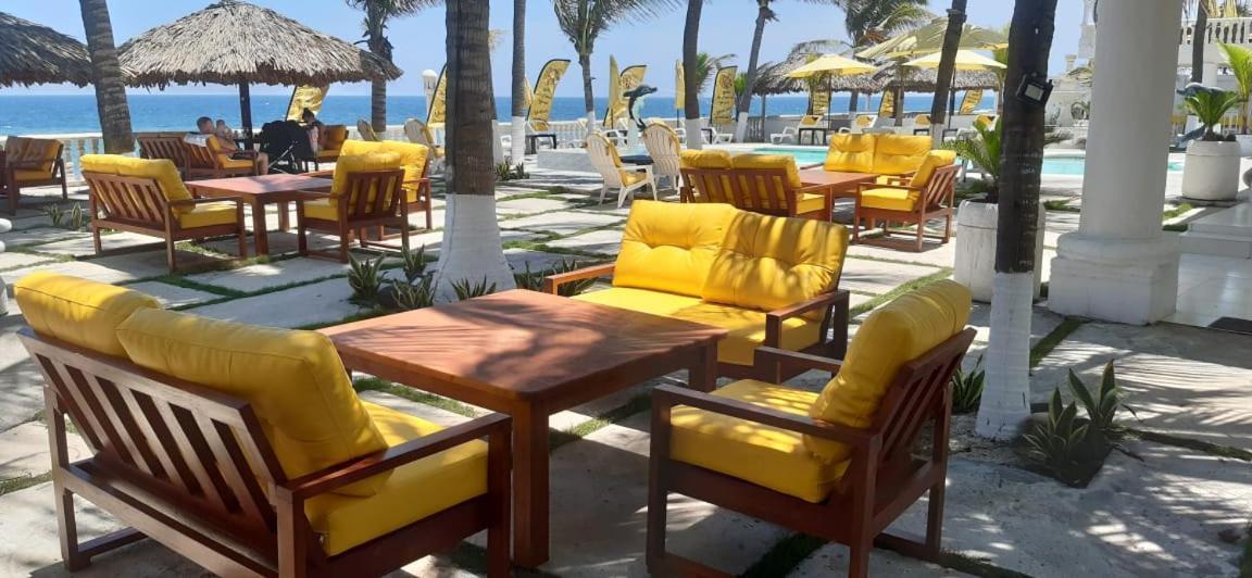 Hotel La Casona Beach El Guayabo Exterior photo